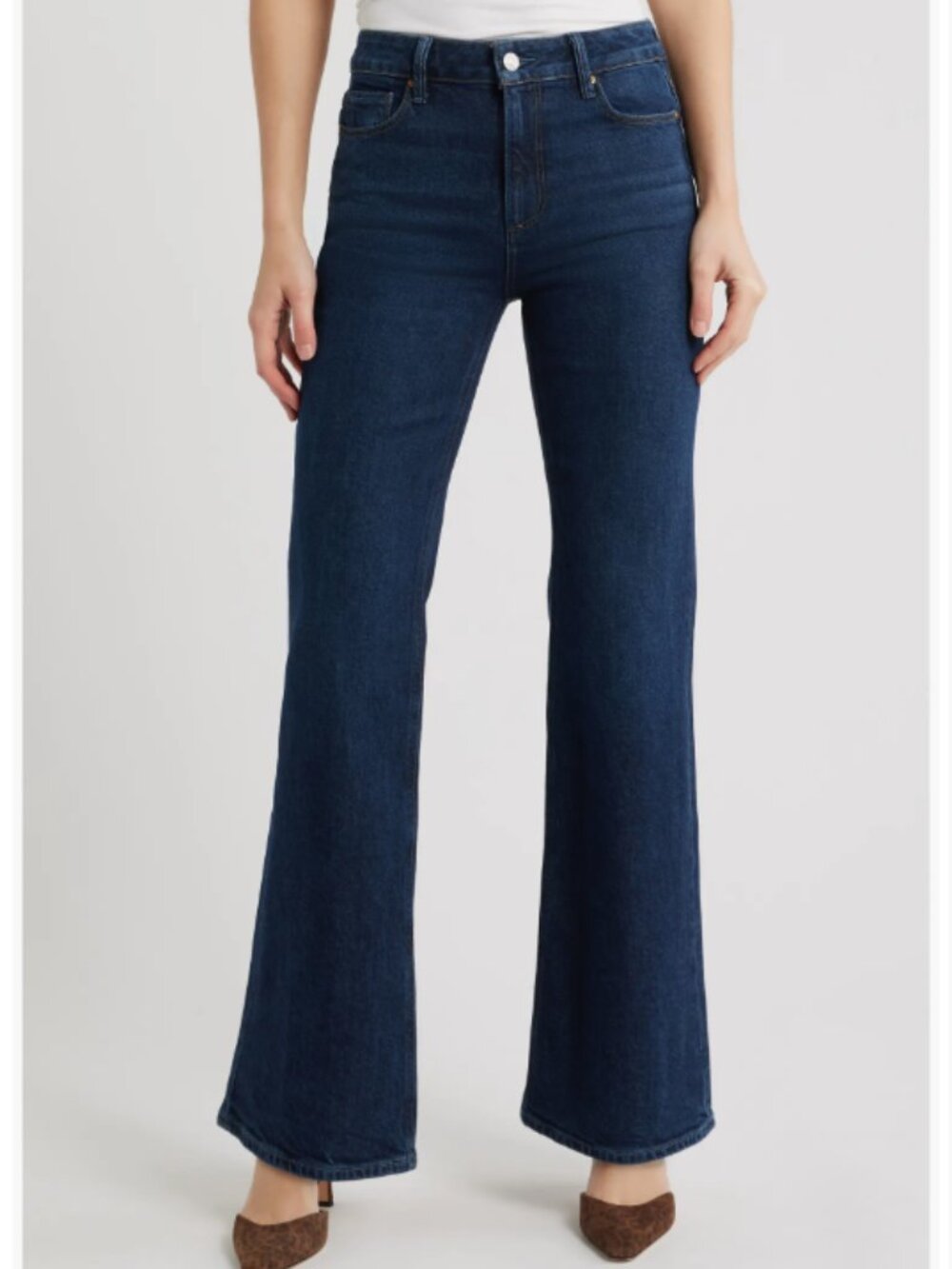 PAIGE Sofia Flare Jean in Visage